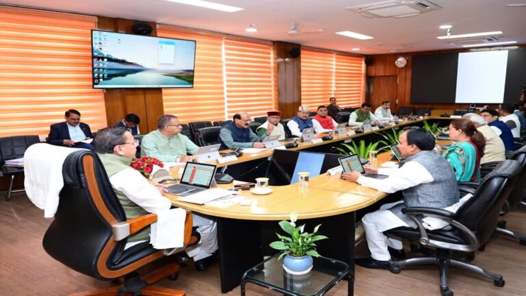 धामी कैबिनेट में 18 प्रस्तावों पर लगी मुहर, एक क्लिक में जानिये डिटेल
